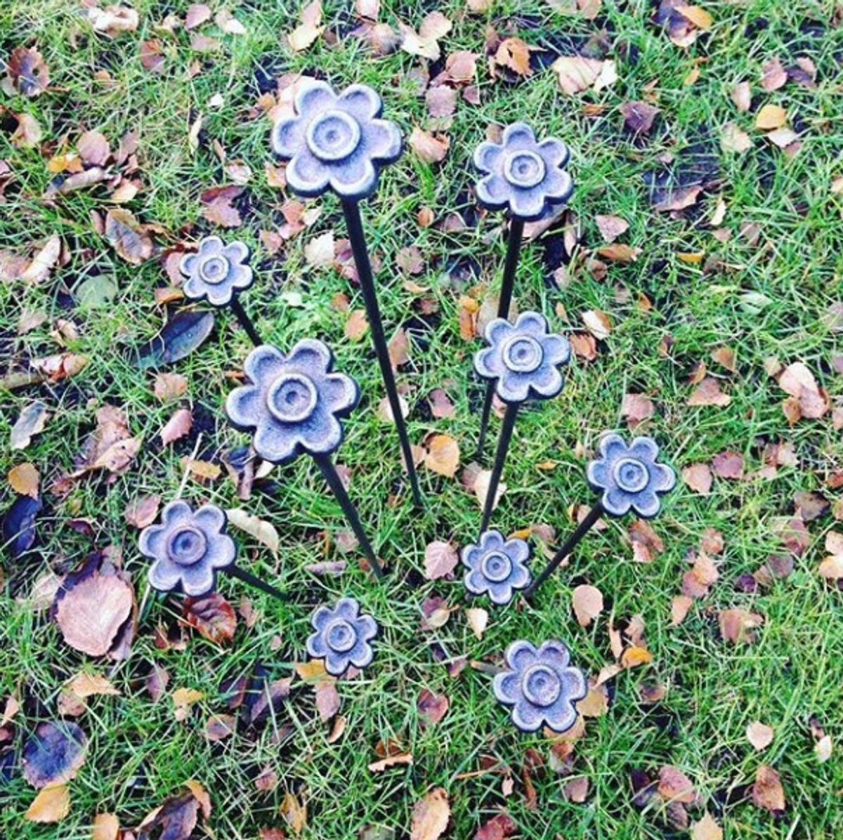 Blomster pinne med lite hode 100cm 